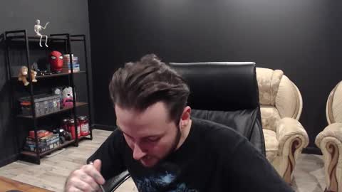 Snapshot of mihasikd chatting on 12.04.25 Misha Winchester online show from 12.04.25