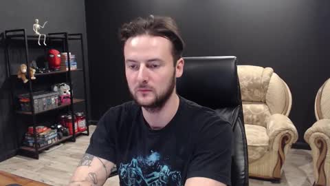 Snapshot of mihasikd chatting on 12.05.25 Misha Winchester online show from 12.05.25