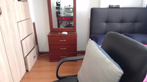  miia big1boobs online show from 02.28.25