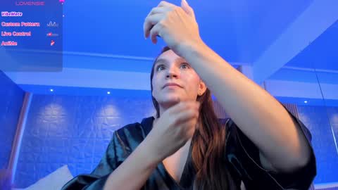 Miia 3 online show from 02.01.25