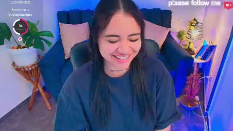 Snapshot of miiaa7_ chatting on 07.18.26 Ma is my name I invite you to check out my wish list for my birthday online show from 07.18.26