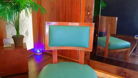 Snapshot of miiaa_cooper chatting on 04.13.26 CALL ME MIA online show from 04.13.26