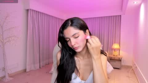 Mia online show from 01.18.25