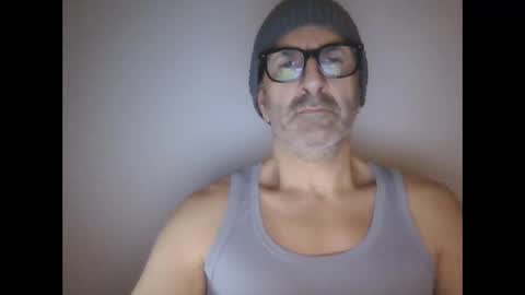 mii4u online show from 02.15.26