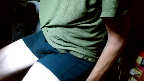 Snapshot of miister_macky chatting on 06.24.26 miister macky online show from 06.24.26