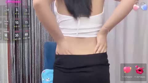 Snapshot of miixuuee chatting on 03.04.26 Ema online show from 03.04.26