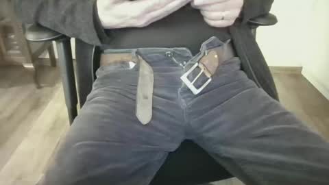 mik online show from 12.14.25