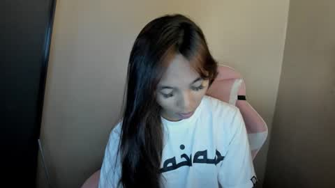 MIKA online show from 04.17.26