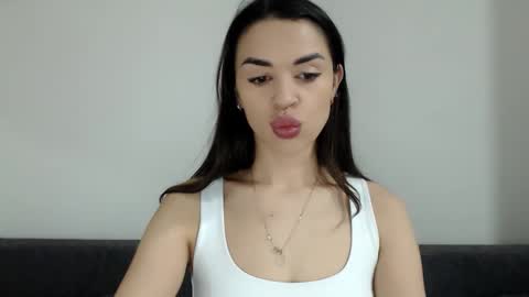 Mika online show from 01.19.26