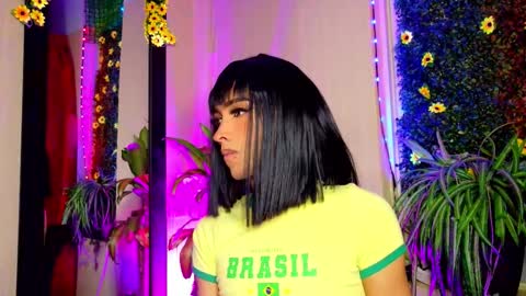 mikaelarangel online show from 10.04.25