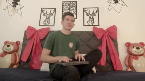 mikael online show from 02.13.25