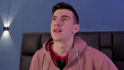 mikael online show from 11.14.25