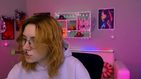 Mika online show from 01.08.26