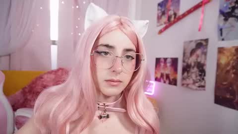 Mika online show from 11.04.25