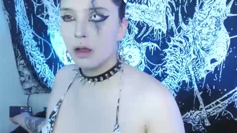 Mika online show from 03.13.26