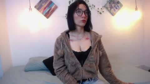 mikaza online show from 05.04.26