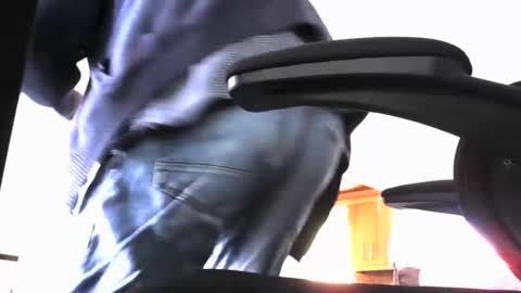 mike26051 online show from 05.05.26