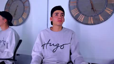 Mike 0233 online show from 01.10.25