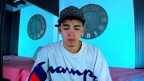 Mike 0233 online show from 02.02.25