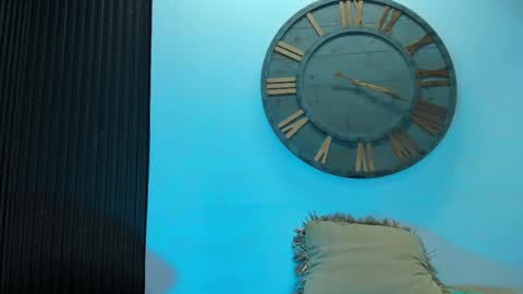 Mike 0233 online show from 02.15.25