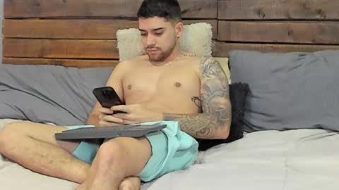 Snapshot of mike_montoya chatting on 01.17.26 Mike Montoya online show from 01.17.26