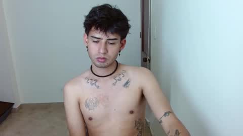 mike_smith03 online show from 04.14.26