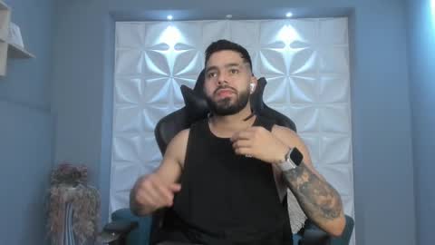 Snapshot of mikeblare chatting on 12.30.24 Mike Blare online show from 12.30.24