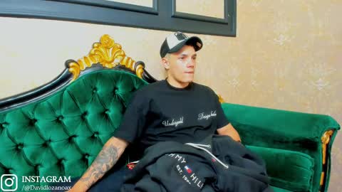 Snapshot of mikelockhart chatting on 03.12.25 Mike online show from 03.12.25