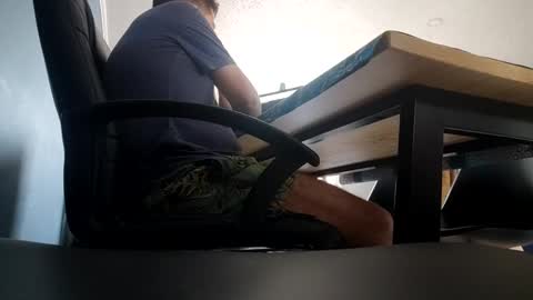 Snapshot of miker1239 chatting on 01.08.25 miker1239 online show from 01.08.25