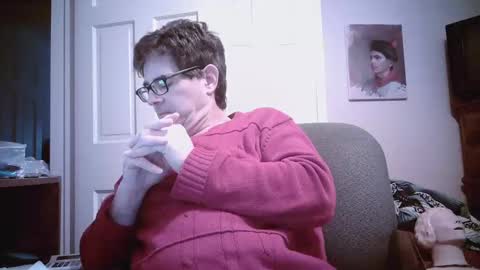 Snapshot of mikewulds chatting on 12.15.24 Mike online show from 12.15.24