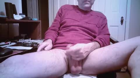 Snapshot of mikewulds chatting on 02.26.25 Mike online show from 02.26.25