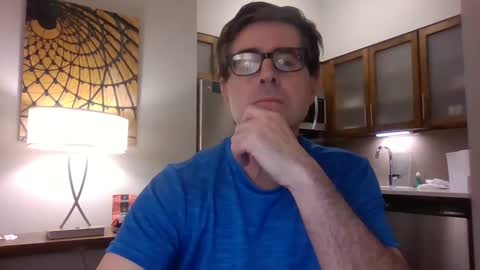 Snapshot of mikewulds chatting on 03.11.25 Mike online show from 03.11.25