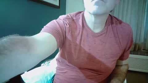 Snapshot of mikewulds chatting on 11.15.25 Mike online show from 11.15.25