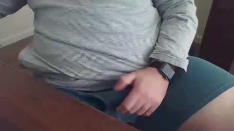 Snapshot of mikewx24 chatting on 12.11.24 mikewx24 online show from 12.11.24