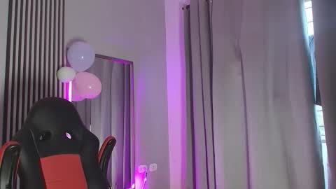 Snapshot of mikey_banji chatting on 09.28.25 mikey_banji online show from 09.28.25