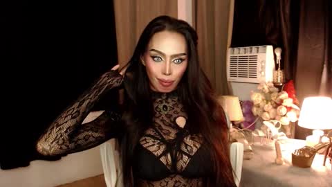 Mistress MikeyAlawi online show from 10.21.25