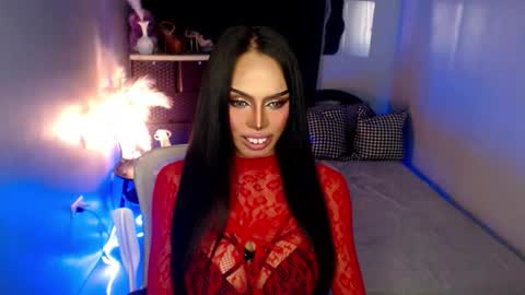 Mistress MikeyAlawi online show from 03.13.26