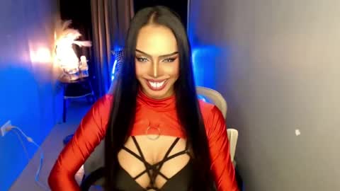 Snapshot of mikeyalawi03 chatting on 06.09.26 Mistress MikeyAlawi online show from 06.09.26