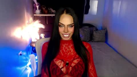 Snapshot of mikeyalawi03 chatting on 06.28.26 Mistress MikeyAlawi online show from 06.28.26
