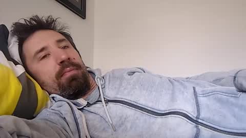 Snapshot of mikeyboy6666 chatting on 11.01.25 Mikey Boy online show from 11.01.25