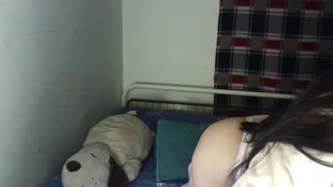 Mikhaela online show from 11.12.25