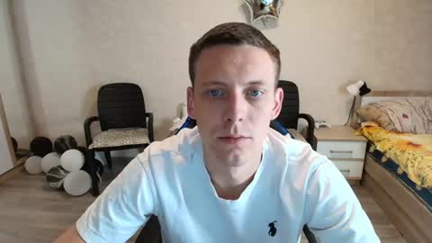 Snapshot of mikimaus0101 chatting on 06.25.26 Michael online show from 06.25.26