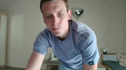 Snapshot of mikimaus0101 chatting on 06.27.26 Michael online show from 06.27.26
