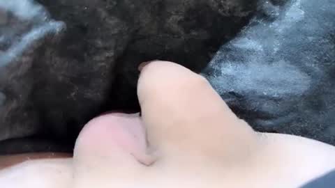 mikke332 online show from 12.20.25