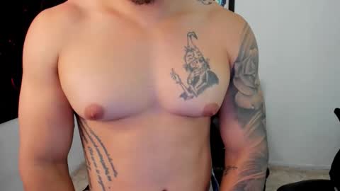 Snapshot of mikke_love chatting on 10.21.25 MIKKE online show from 10.21.25