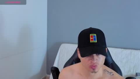 Snapshot of mikke_love chatting on 02.03.26 MIKKE online show from 02.03.26