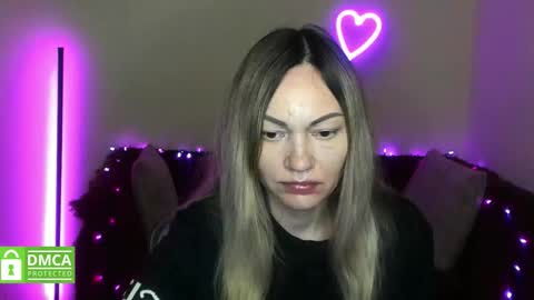 Snapshot of mikkey_mouse8 chatting on 12.19.25 Adalina online show from 12.19.25