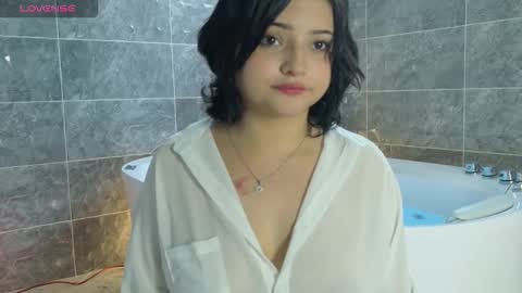 Snapshot of mikoto_urab chatting on 12.14.25 Mikoto Urb online show from 12.14.25