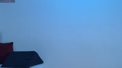 Snapshot of mikoto_urab chatting on 12.18.25 Mikoto Urb online show from 12.18.25