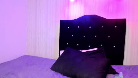   miku katsuragi  online show from 11.11.25